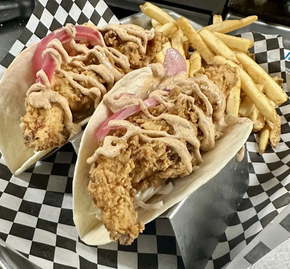 Combo Basket - Shring Efish w Slaw & Side